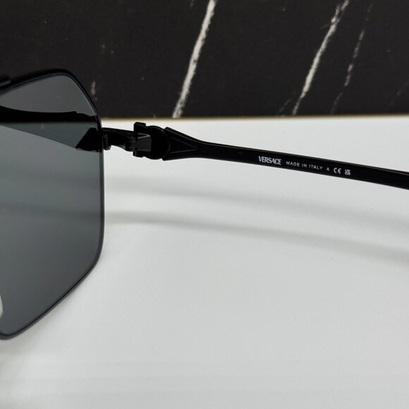 NEW VERSACE VE2284 1436/87 SUNGLASSES UNISEX BLACK VE2284 1436/87 EYEWEAR - Picture 9 of 10